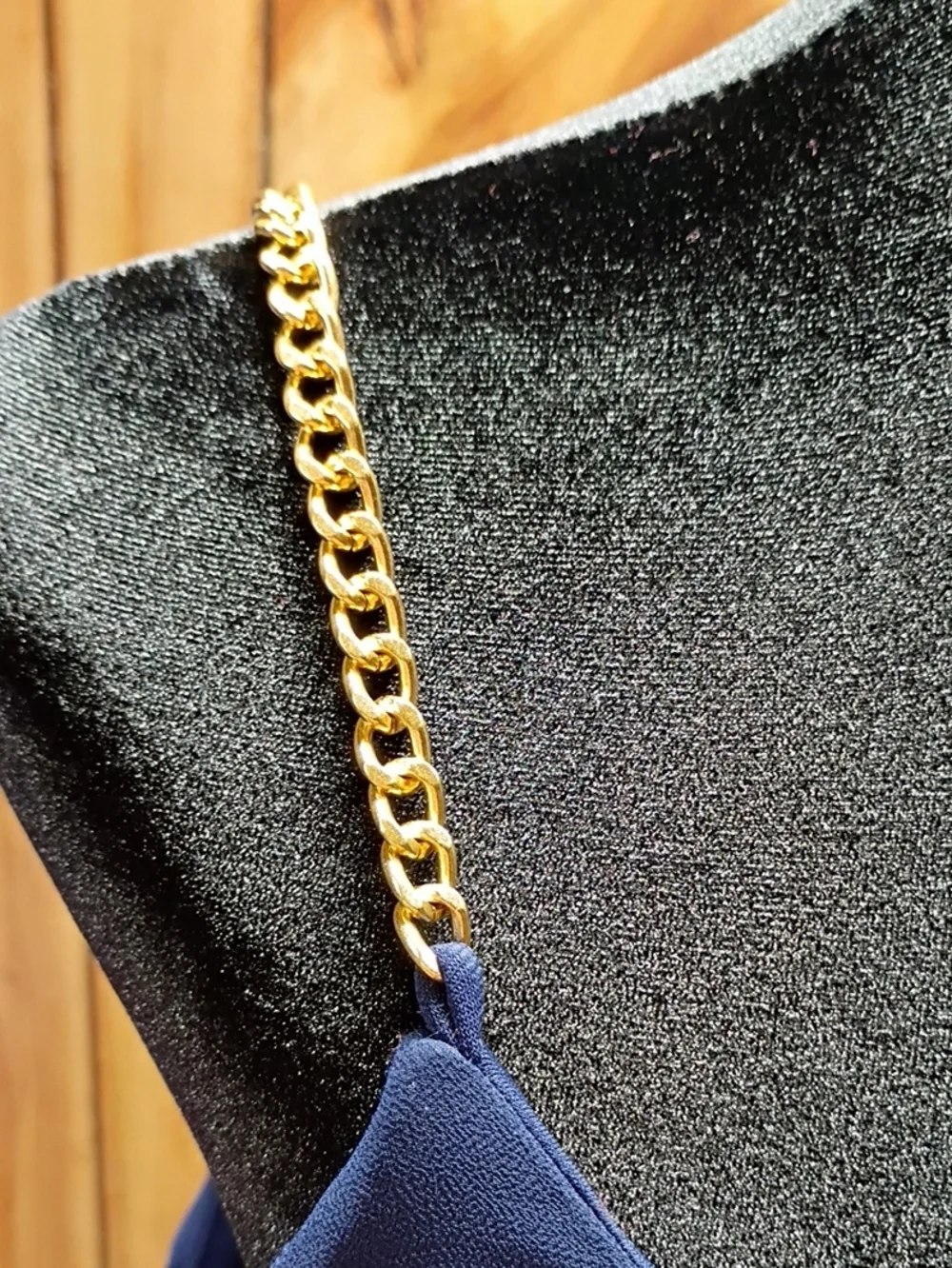 Michael Kors Ruffle Cold Shoulder Gold Chain Top Navy Blue Size S